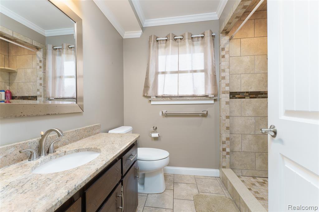 8653 Burnside Rd, Brown, MI 48416 — Photo 18