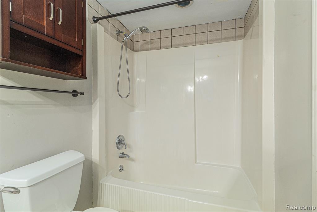6191 Rawsonville Road, Van Buren, MI 48111 — Photo 17