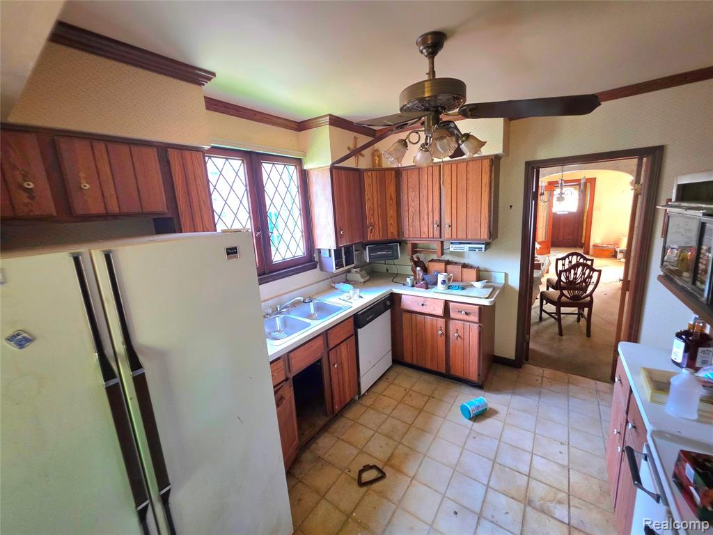 7836 Theisen Street, Dearborn, MI 48126 — Photo 4
