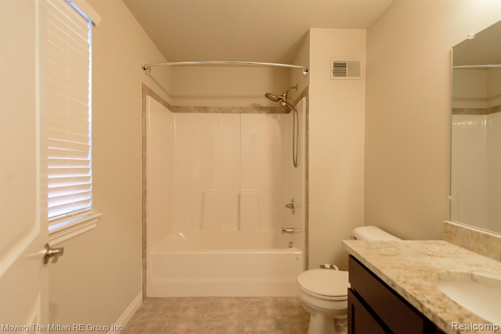 13656 Cambridge Court, Van Buren, MI 48111 — Photo 34
