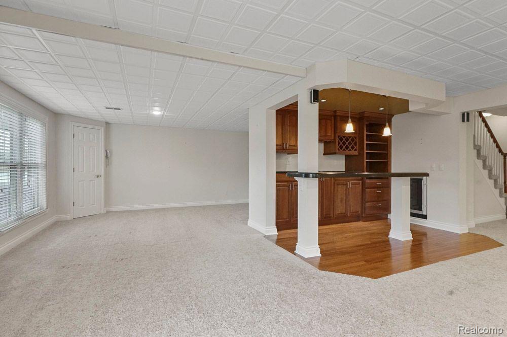 71 BURNIAH Lane, Lake Orion, MI 48362 — Photo 33
