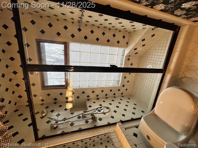 6800 Crestway Drive, Bloomfield, MI 48301 — Photo 30