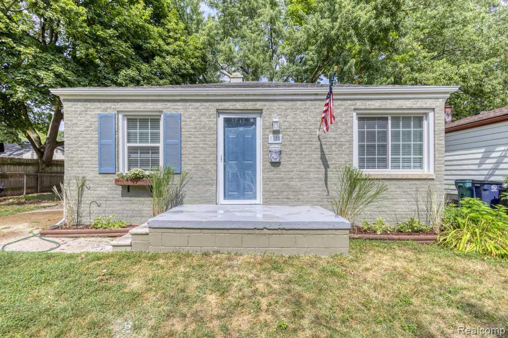 1719 Guthrie Avenue, Royal Oak, MI 48067