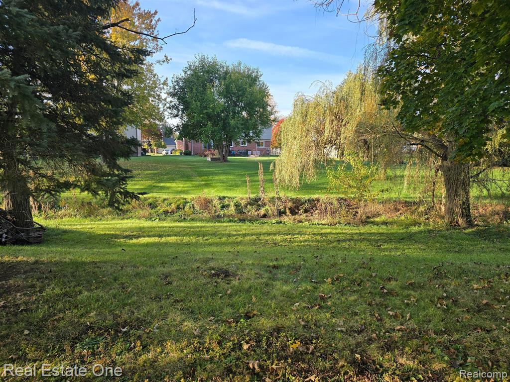 6929 CHADWICK Drive, Canton, MI 48187 — Photo 7