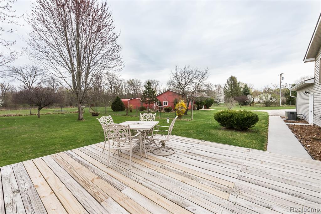 3672 W NORTH TERRITORIAL Road, Whitmore Lake, MI 48189 — Photo 44
