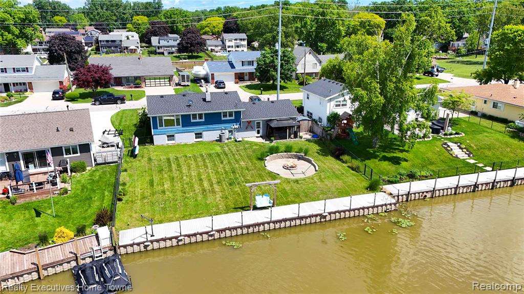 2854 ELMWOOD Street, Port Huron, MI 48060 — Photo 3