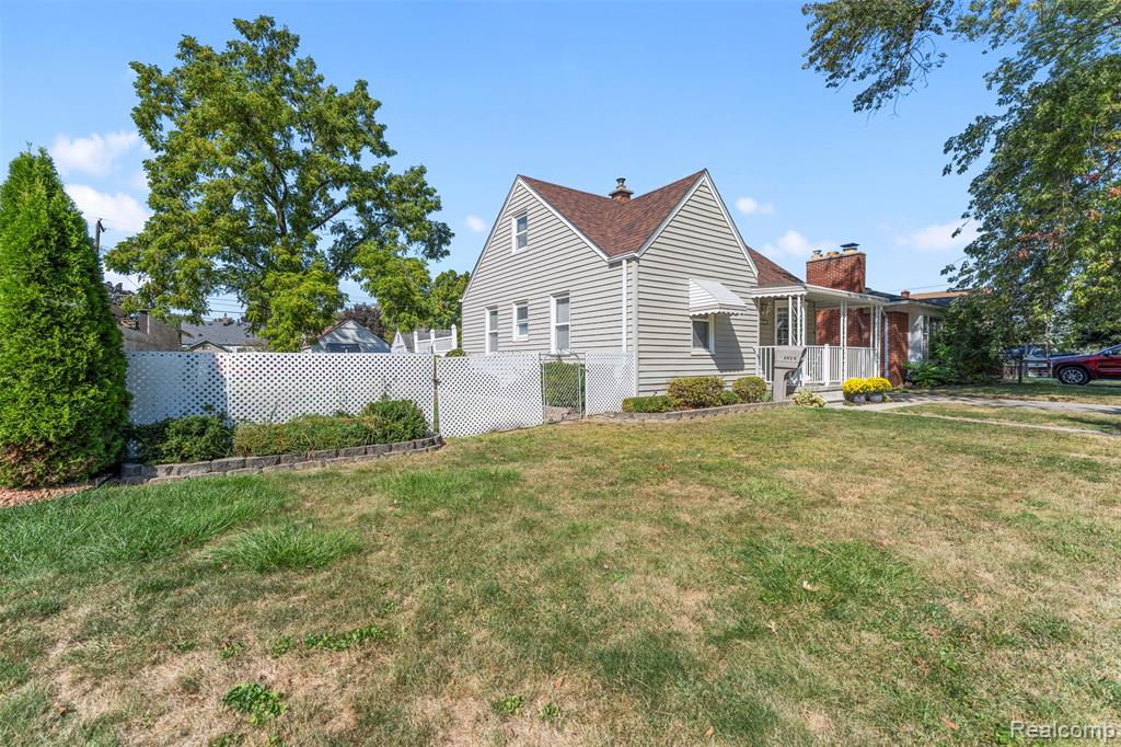 4924 Huron Street, Dearborn Heights, MI 48125 — Photo 3