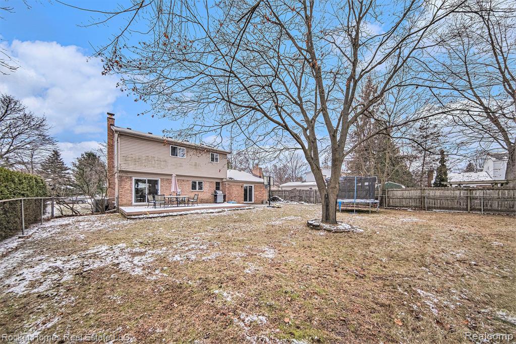 477 Eastlook Drive, Saline, MI 48176 — Photo 25