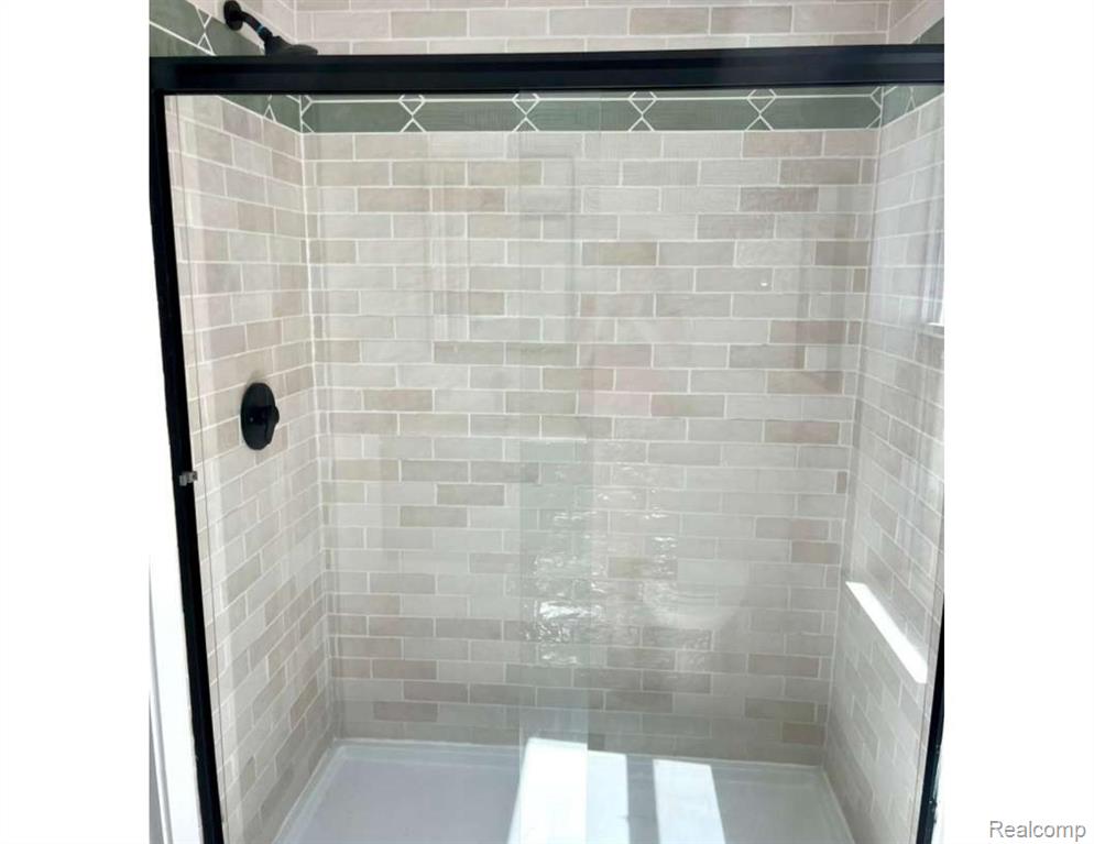 7520 Hanover Street, Detroit, MI 48206 — Photo 12