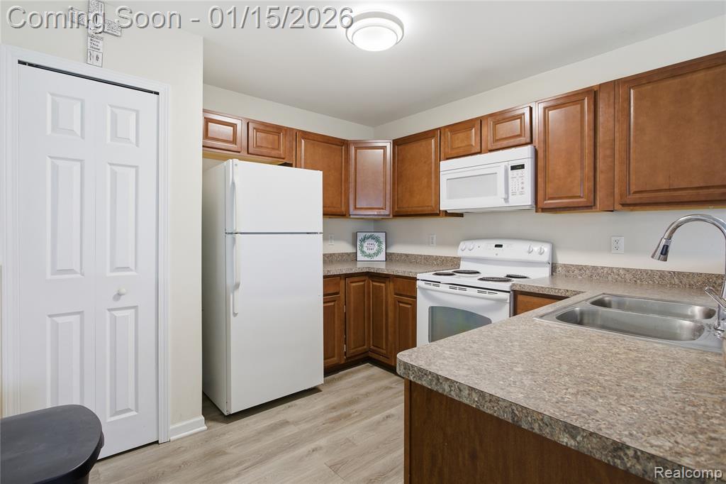 11088 Legacy Lane, Davison, MI 48423 — Photo 13