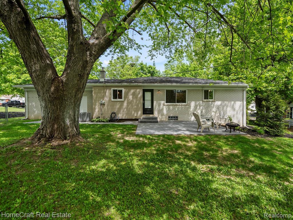 523 W BROOKS Street, Howell, MI 48843 — Photo 28