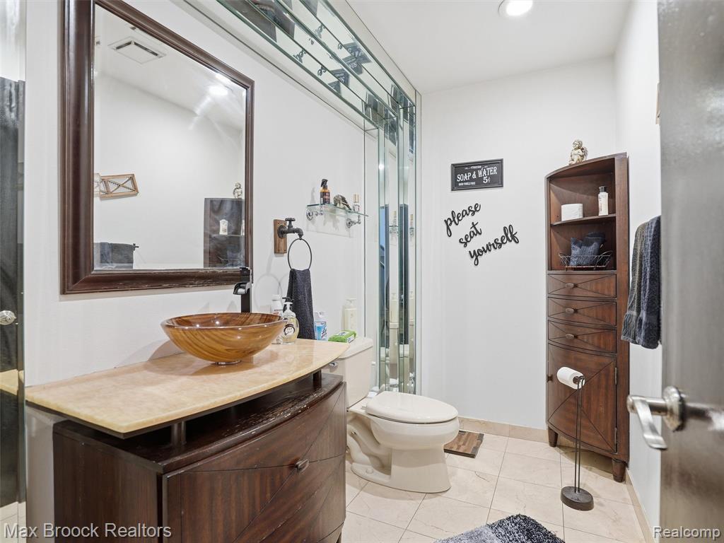 55618 Lordona Lane, Shelby Twp, MI 48315 — Photo 36