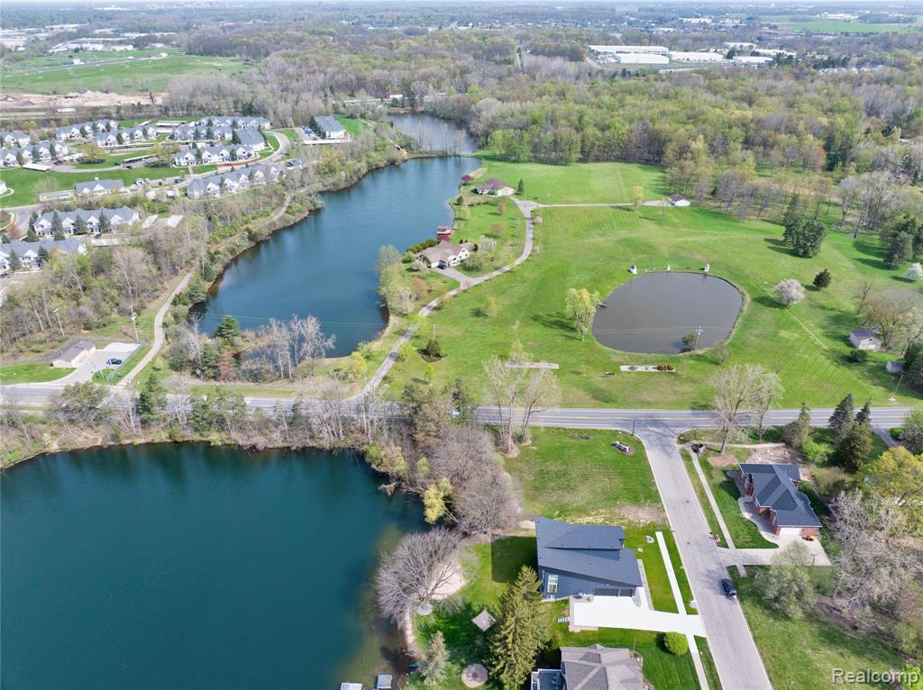2745 Maritime Drive, Lansing, MI 48911 — Photo 18