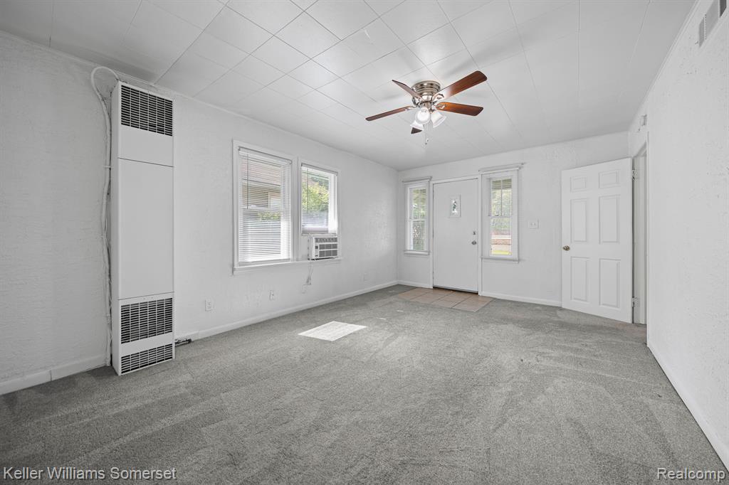 842 E 10 MILE Road, Ferndale, MI 48220 — Photo 6