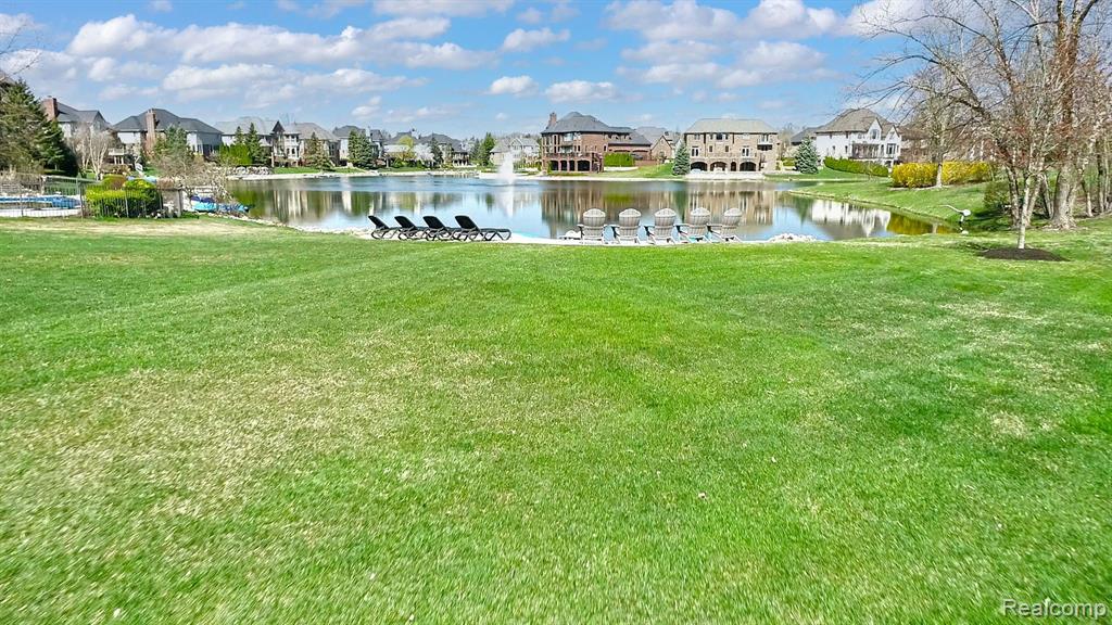47924 MANORWOOD Drive, Northville, MI 48168 — Photo 94
