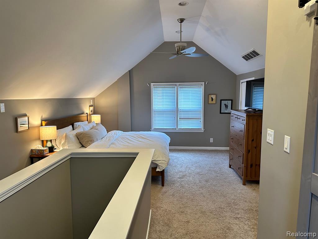 511 S VERMONT Avenue, Royal Oak, MI 48067 — Photo 17