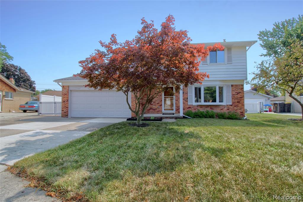 4835 Clark Court, Trenton, MI 48183