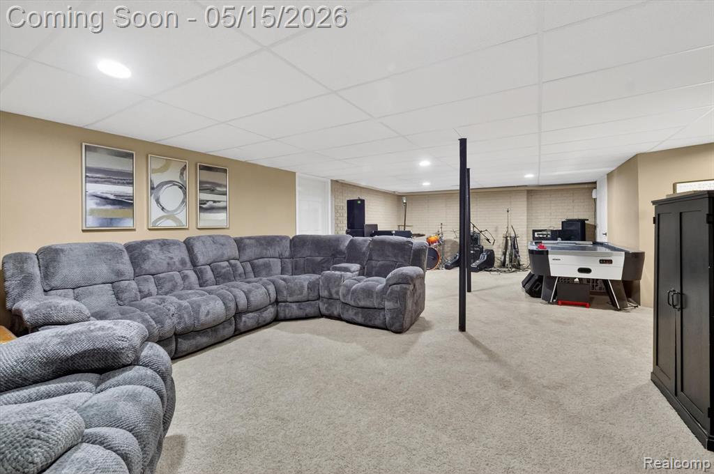 10119 Otter Drive, South Lyon, MI 48178 — Photo 33