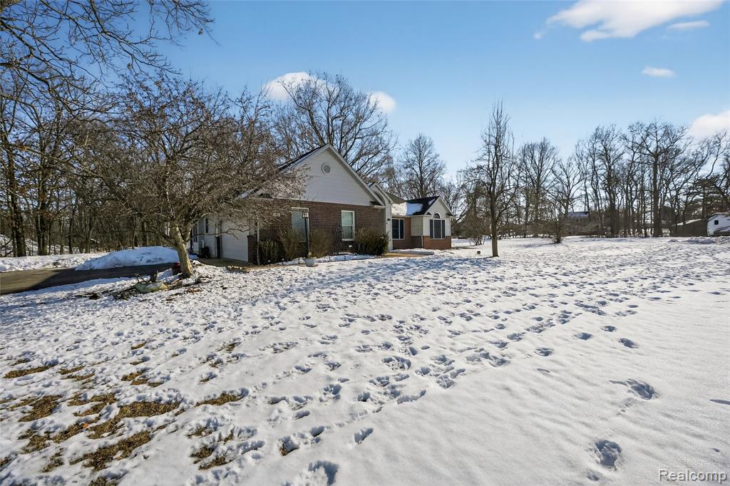 468 Dama View Court, Howell, MI 48855 — Photo 48