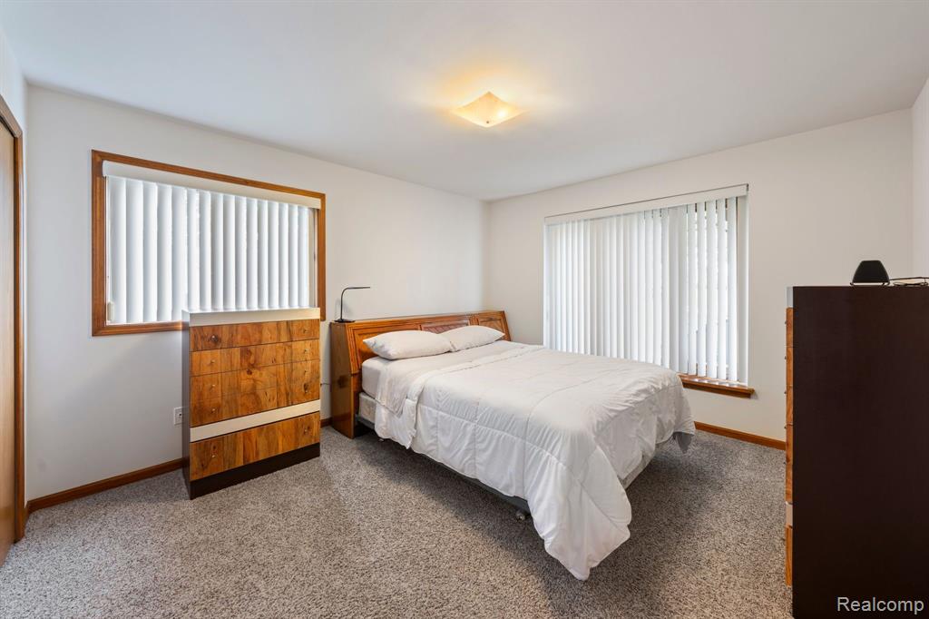966 WOLVERINE Drive, Wolverine Lake, MI 48390 — Photo 16