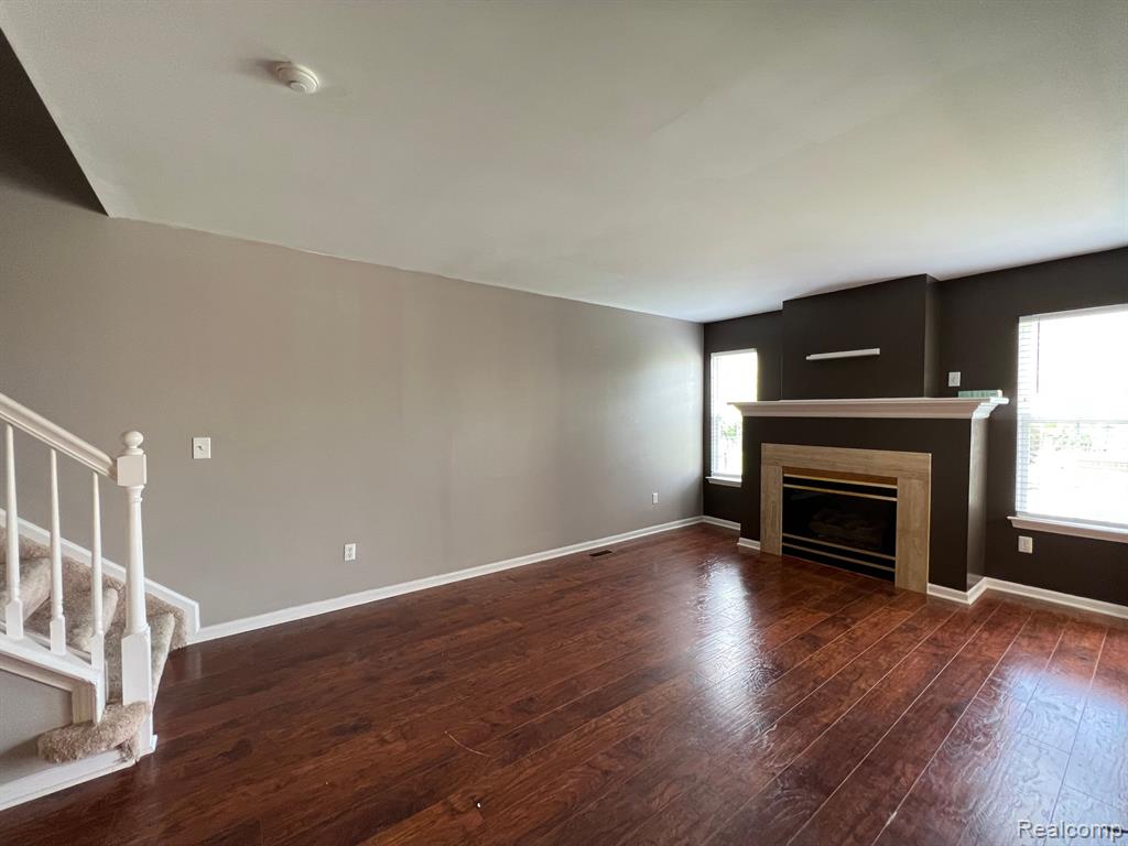 4174 HUNTERS Circle E, Canton, MI 48188 — Photo 7