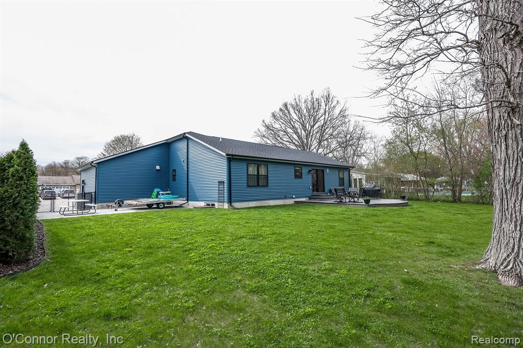 1521 Georgia Avenue, Marysville, MI 48040 — Photo 32