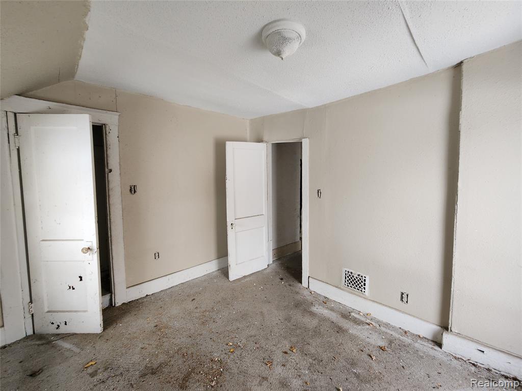 2660 Wreford Street, Detroit, MI, 48208