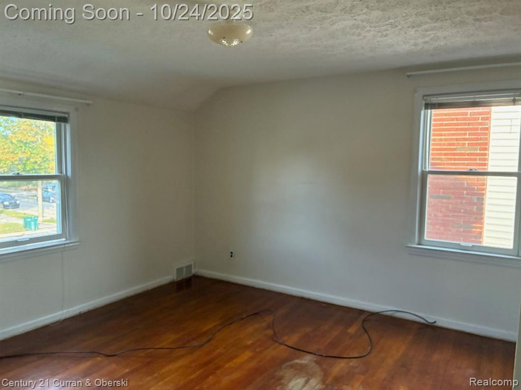 742 N York Street, Dearborn, MI 48128 — Photo 12
