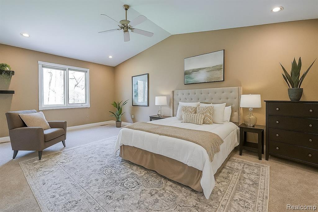 878 River Bend Drive, Rochester Hills, MI 48307 — Photo 26