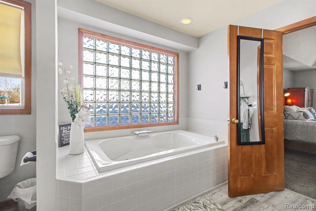 4322 Quail Ridge Lane, Newport, MI 48166 — Photo 21