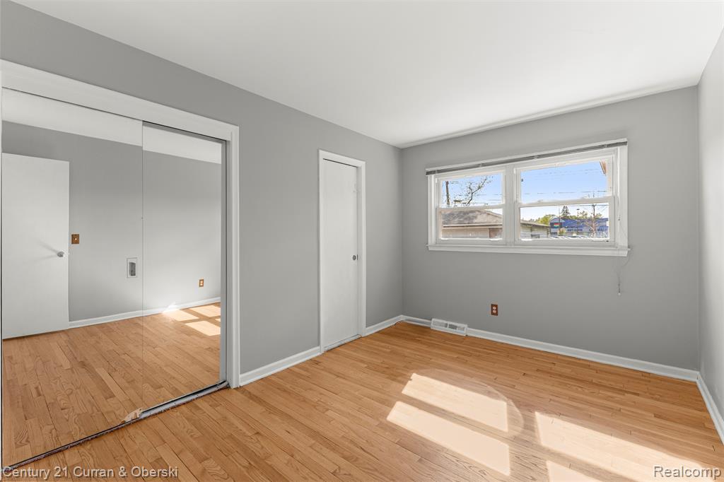 8821 Royal Grand, Redford, MI 48239 — Photo 13