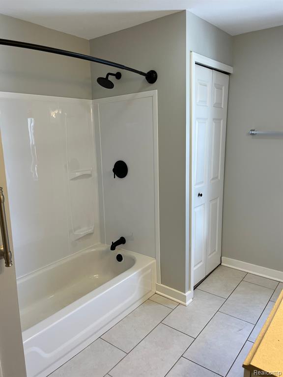 8296 Dixie Hwy, MI — Photo 10