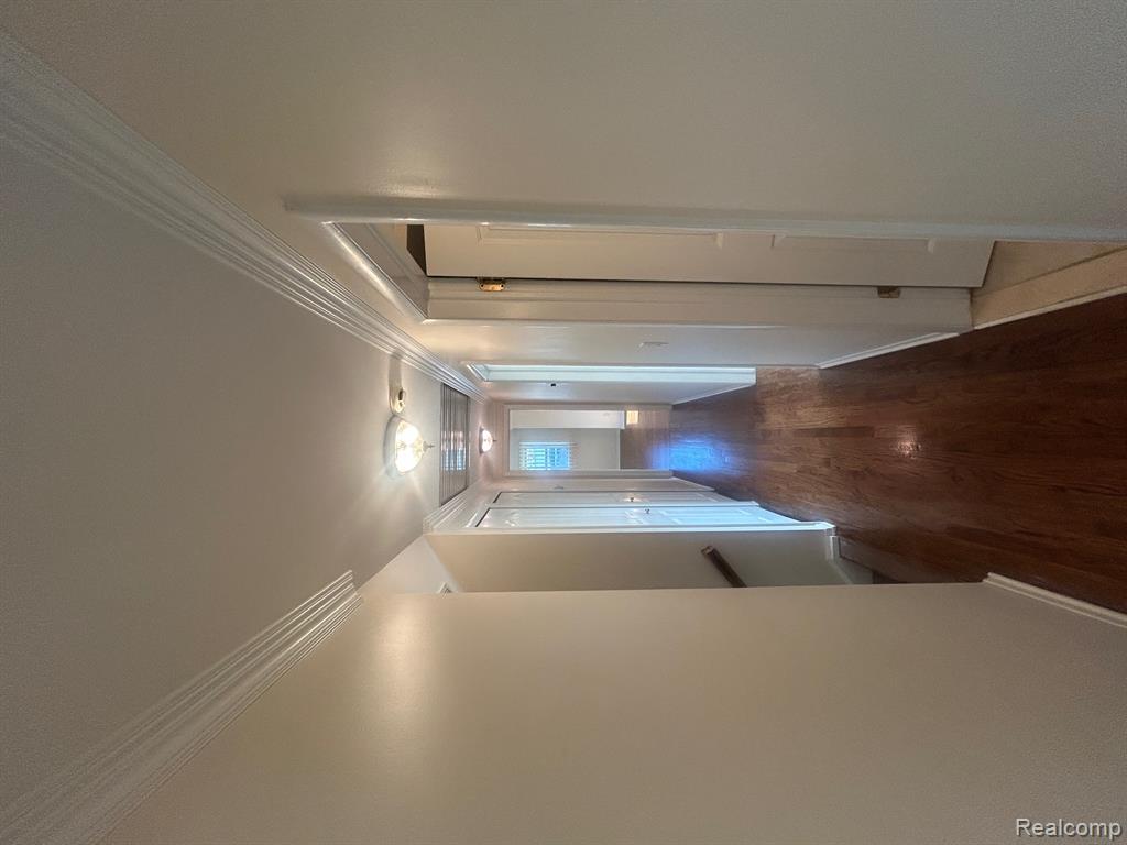 5659 KINGSMILL, Bloomfield Hills, MI — Photo 30