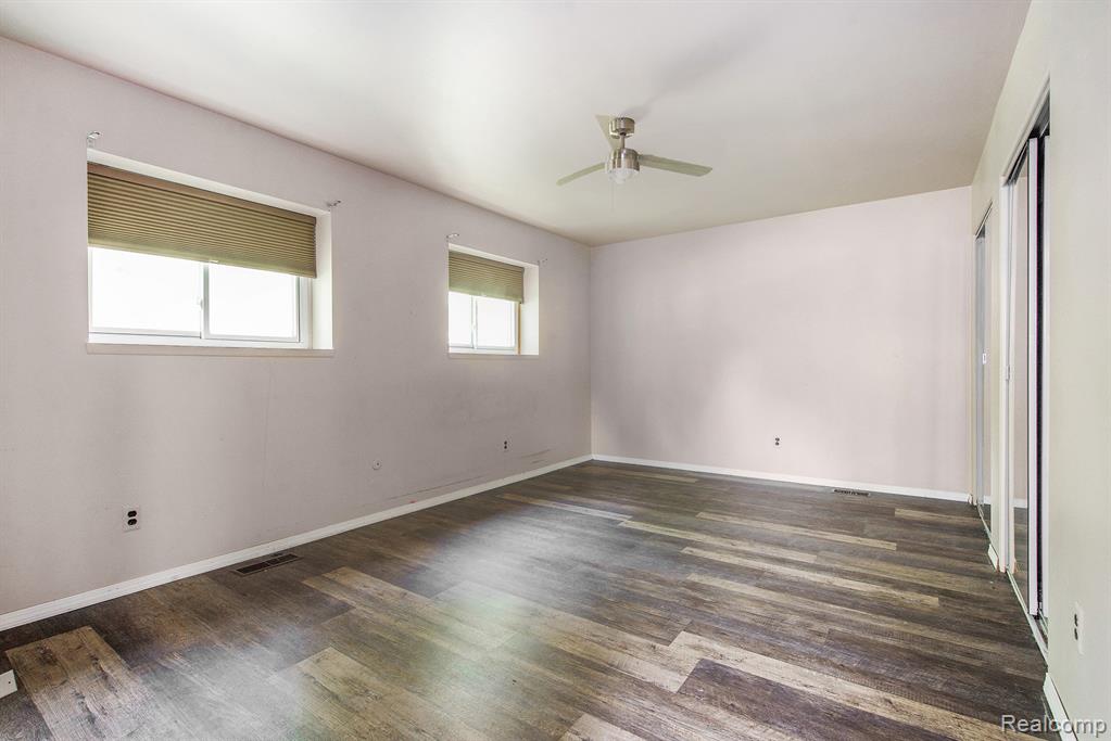 1817 Hamlet, Ypsilanti, MI 48198 — Photo 13