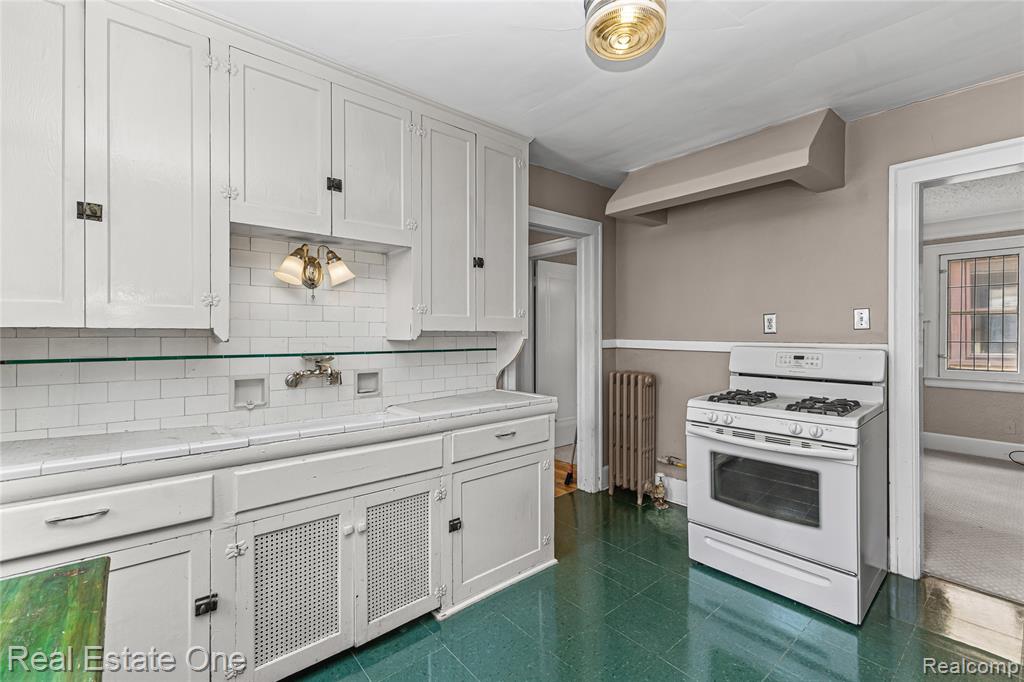 4205 Haverhill Street, Detroit, MI 48224 — Photo 29