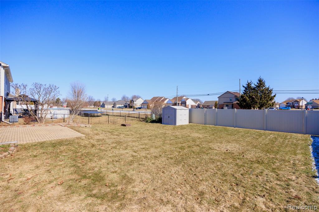 53198 Spurry Lane, Chesterfield, MI — Photo 39