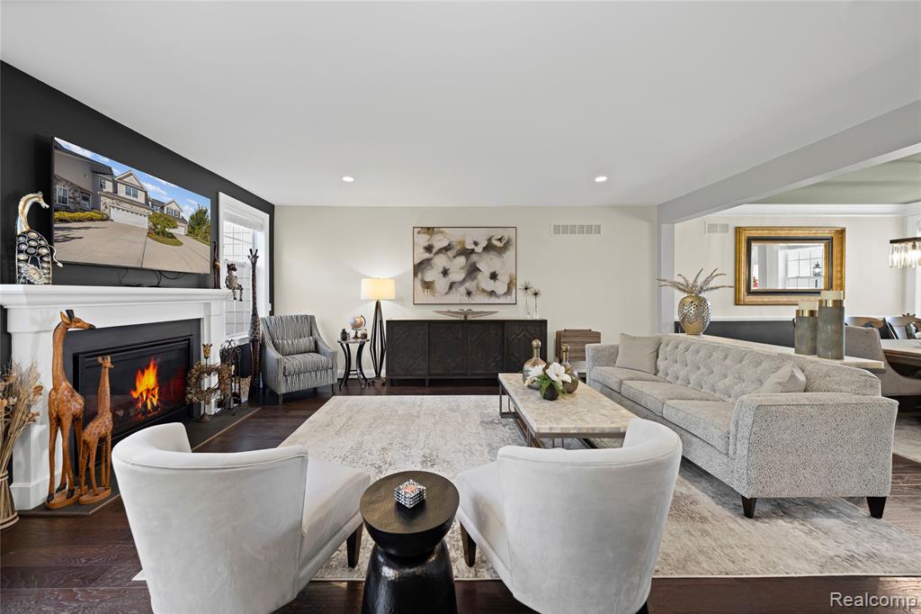 42868 Cardinal Way, Novi, MI — Photo 13