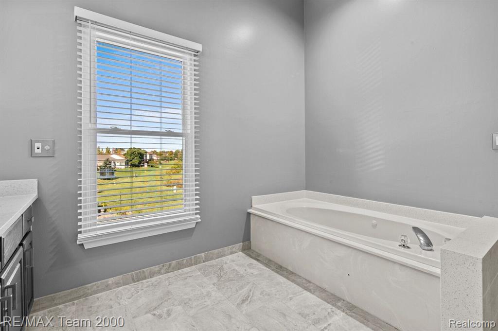 4717 POND Run, Canton, MI 48188 — Photo 34