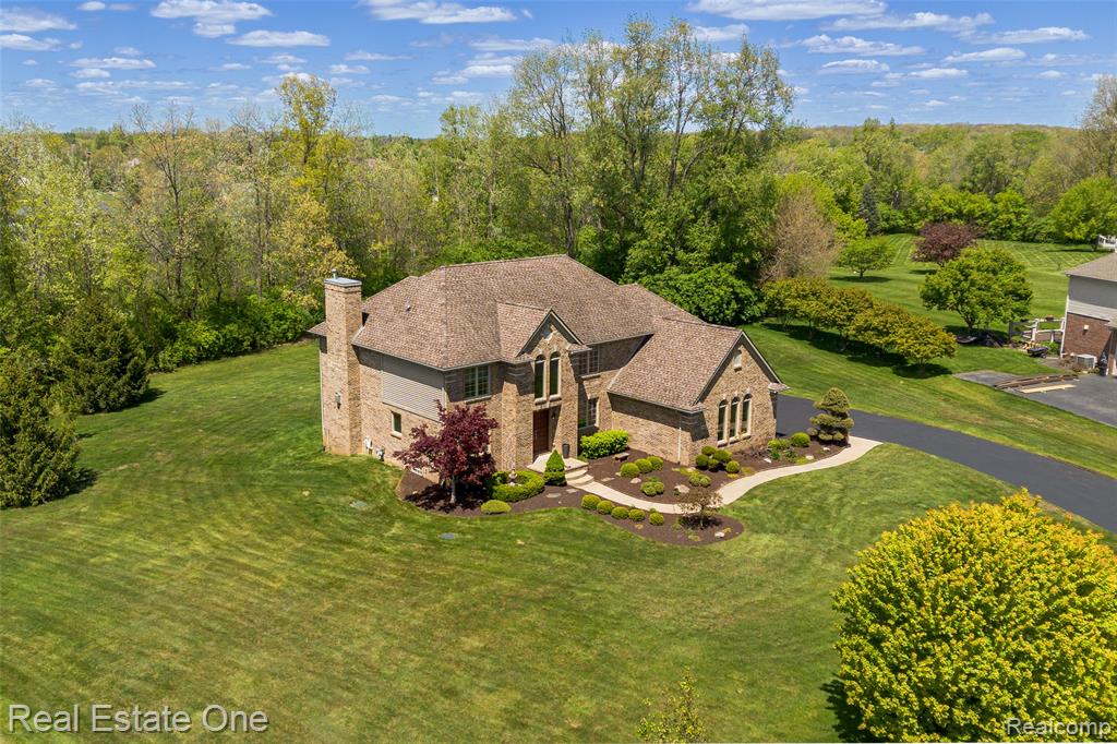 9068 Lebarron Court, Saline, MI 48176 — Photo 48