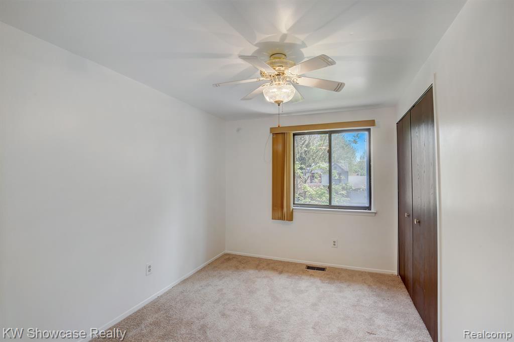 1365 RUE DEAUVILLE Boulevard, Ypsilanti, MI 48198 — Photo 14
