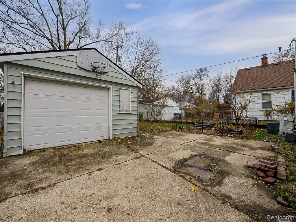 9559 Nathaline, Redford, MI 48239 — Photo 22