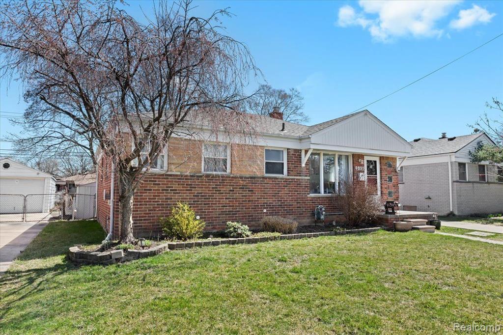 4237 EASTLAWN Avenue, Wayne, MI 48184 — Photo 3