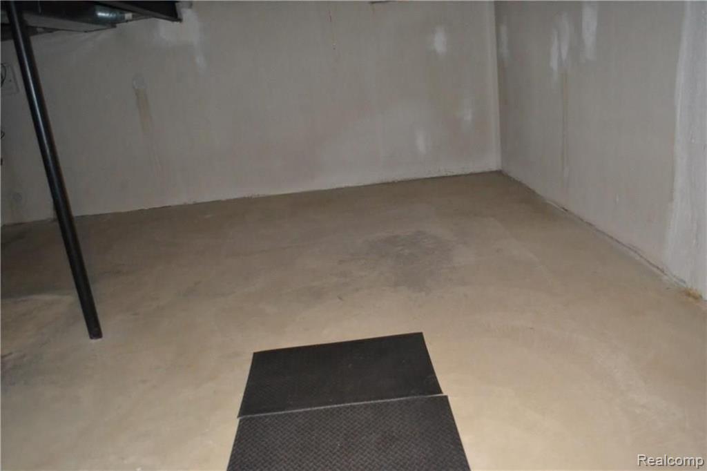 45209 HORSESHOE Circle, Canton, MI 48187 — Photo 4