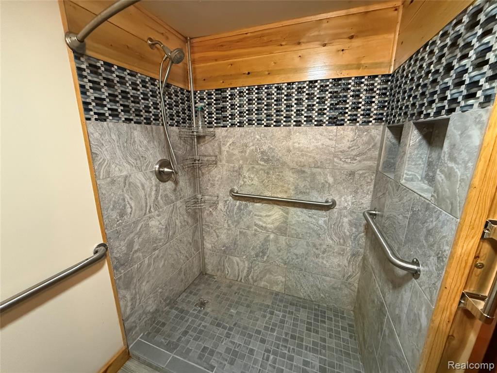 4126 Montgomery, Marlette, MI 48453 — Photo 9