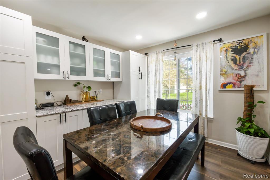 5784 FAIRCASTLE Drive, Troy, MI 48098 — Photo 5