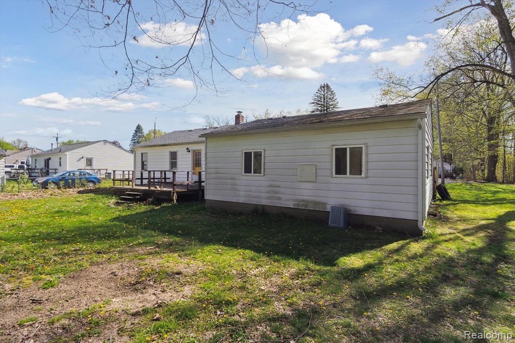 5407 Country Lane, Flint, MI 48506 — Photo 31