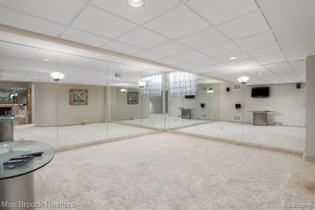 7248 SIMSBURY Drive, West Bloomfield, MI — Photo 47