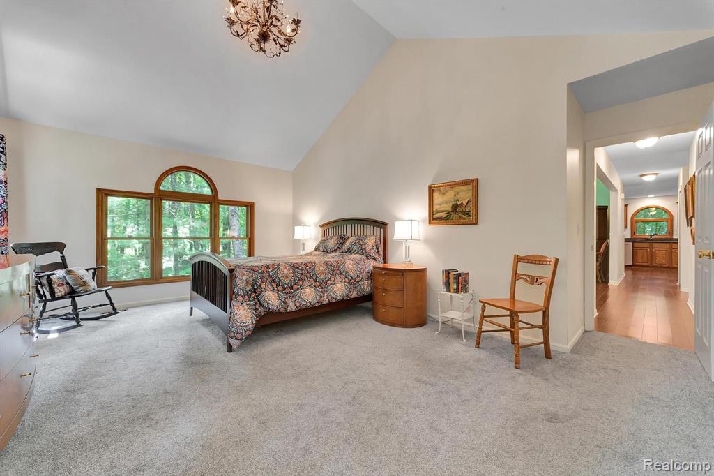 573 NAKOMIS Trail, Lake Orion, MI 48362 — Photo 28