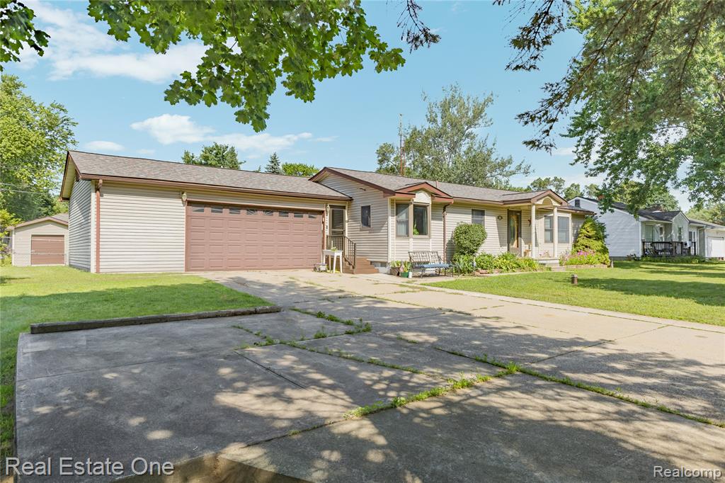 5361 Frankwill Avenue, Clawson, MI — Photo 4