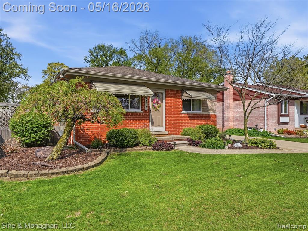 23701 Lakewood Street, Saint Clair Shores, MI 48082 — Photo 3